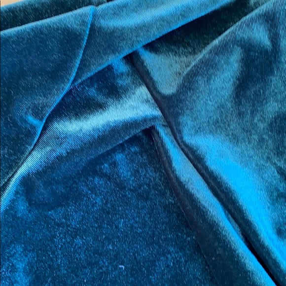 Lands End emerald Velvet boatneck top - Picture 3 of 3